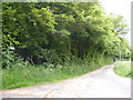 Footpath & entrance to Woodsend