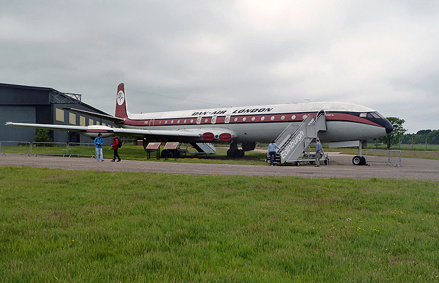 The Dan-Air Comet at the National Museum... © Walter Baxter :: Geograph ...