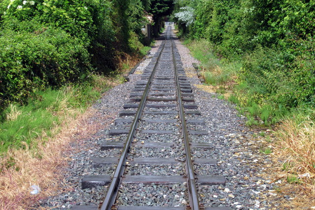 Narrow gauge track © Philip Jeffrey :: Geograph Britain and Ireland