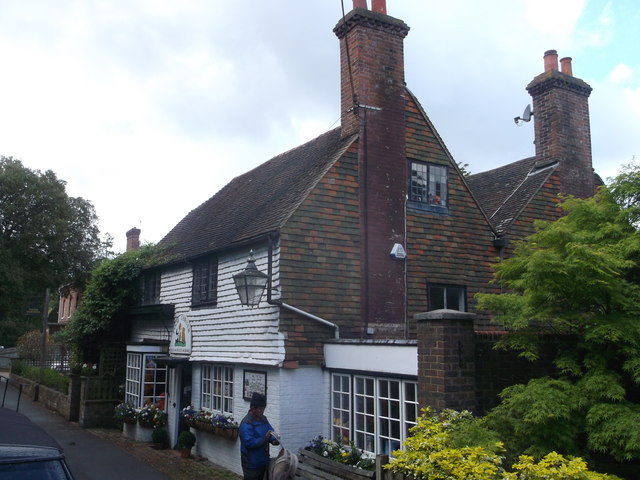 Sackville Cottage, Hartfield © David Anstiss :: Geograph Britain and ...