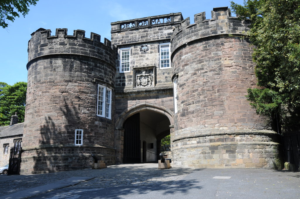 skipton-castle-philip-halling-geograph-britain-and-ireland