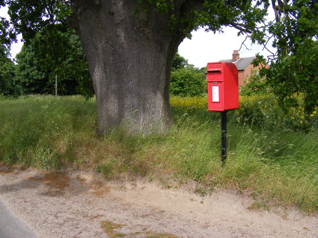 Hall Cottage Hillside Postbox