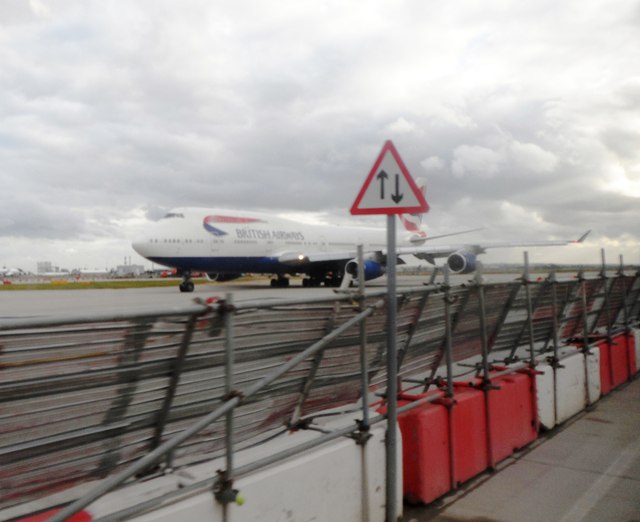 heathrow airport runway