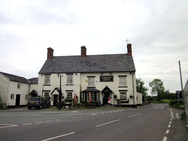 The Carden Arms, Tilston © Jeff Buck :: Geograph Britain and Ireland