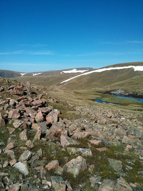 Scattered Rocks on slope of Meall Odhar