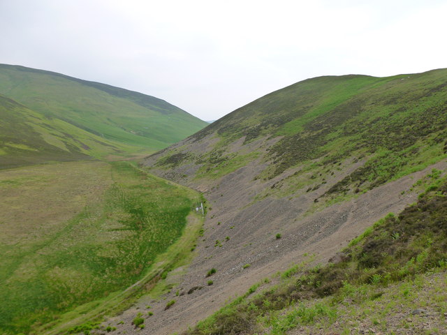Scree slope on White Hill