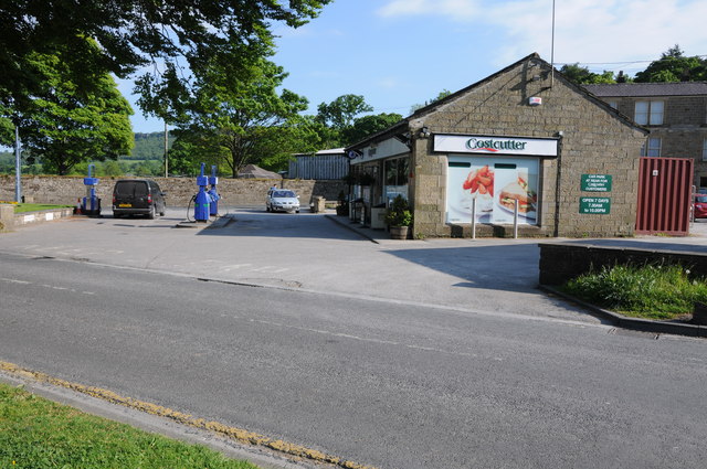 Cost Cutter, Pateley Bridge © Philip Halling cc-by-sa/2.0 :: Geograph ...