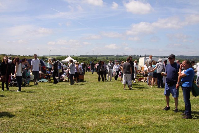 Car boot sale at Waterstock Golf Club © Steve Daniels :: Geograph ...