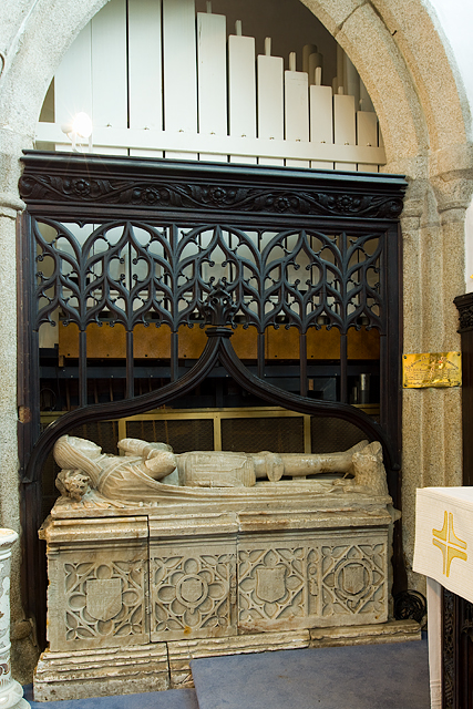 St Mary's church, Callington - tomb of... © Mike Searle :: Geograph ...