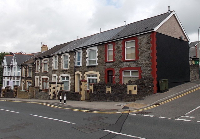 Commercial Street houses north of Cwrt-Coch Street, Aberbargoed