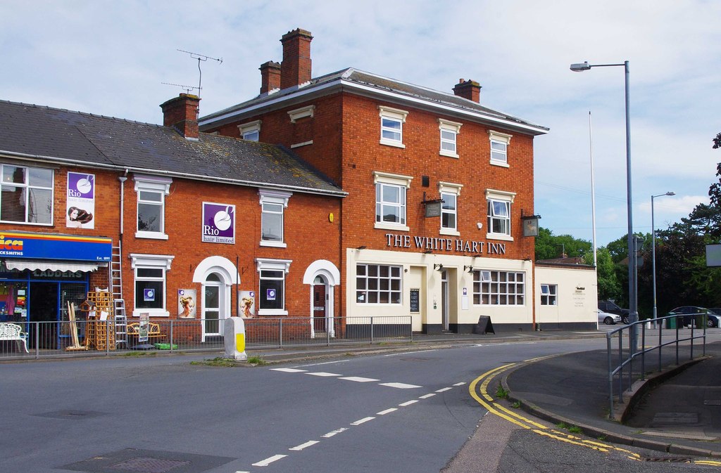 The White Hart Inn (1), 157 Evesham © P L Chadwick Cc-by-sa 2.0 