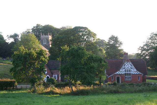 Cottages and a church in South Ormsby