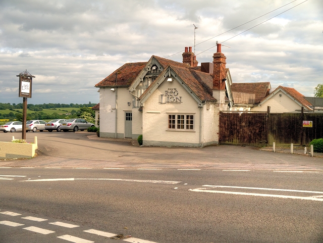 Claverdon, The Red Lion © David Dixon cc-by-sa/2.0 :: Geograph Britain ...