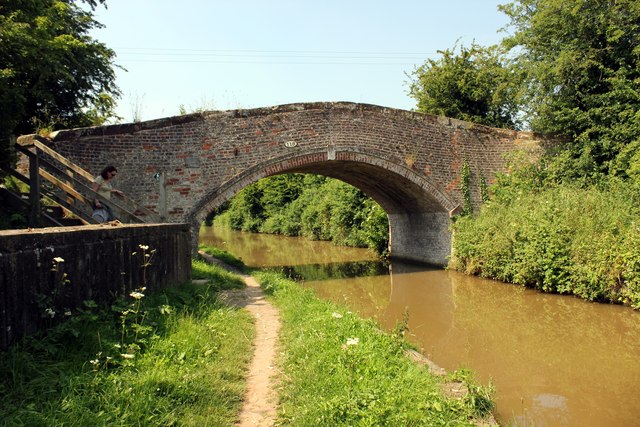 Davies' Bridge (Bridge 118), Shropshire Union Canal