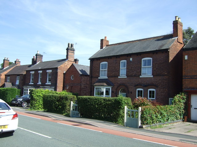 Houses on Walsall Road