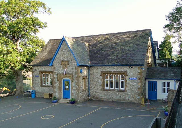 Mrs Ethelston's C of E Primary School,... © Philip Pankhurst cc-by-sa/2 ...