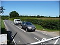 Cars waiting at the level crossing, Cranbrook Road