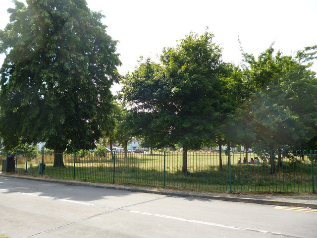 New Malden:  Barton Green