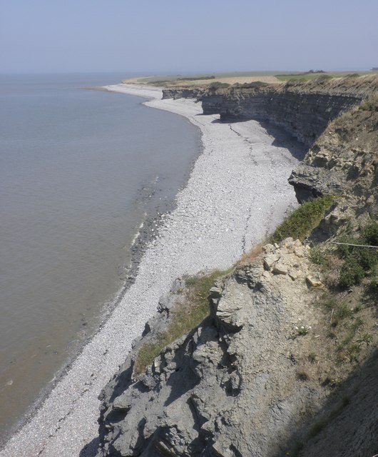 Pebble beach near Hinkley Point © Roger Cornfoot :: Geograph Britain ...