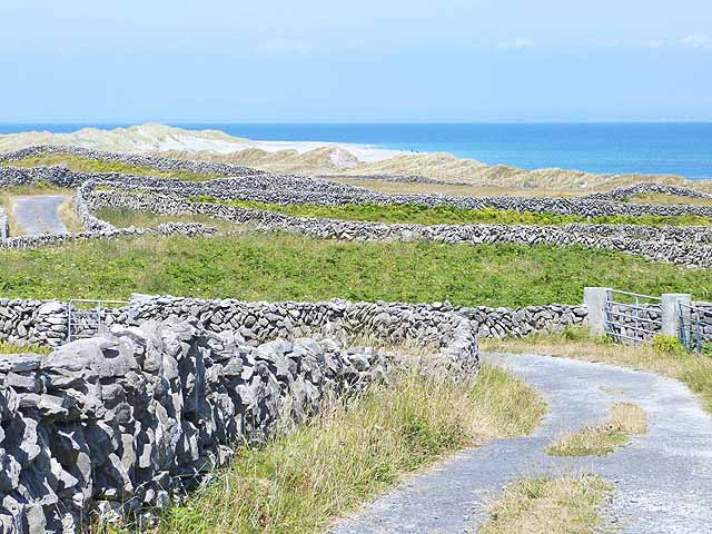 Lane on the east side of Inishmaan