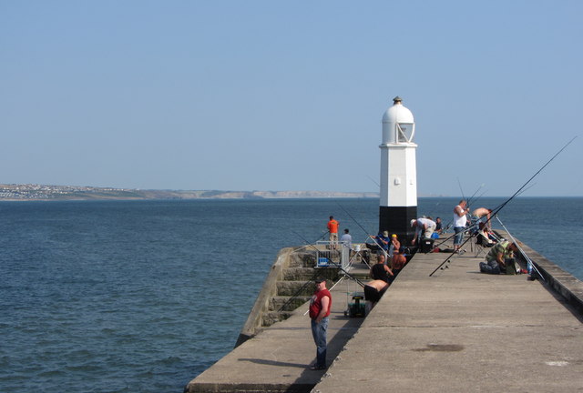 Porthcawl harbour lighthouse
