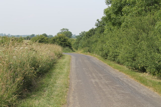 Sharp bend in Moor Lane