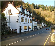 SO5200 : A view NW along the A466 in Tintern by Jaggery