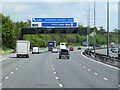 Southbound M40 Approaching Junction 2