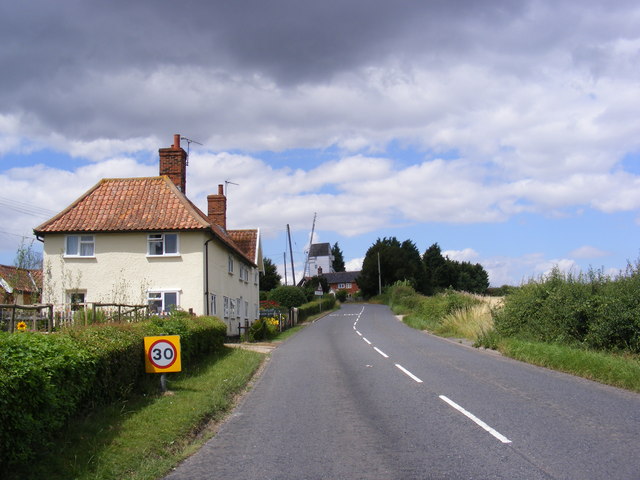 B1077 Helmingham Road