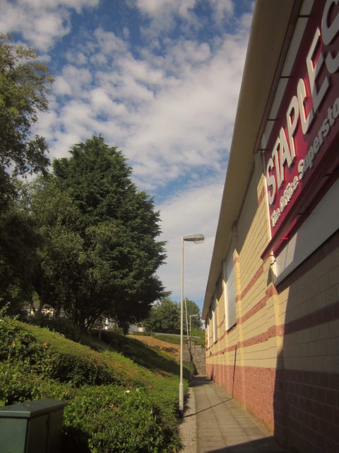 Staples, Bridge Retail Park, Torquay © Derek Harper cc-by ...