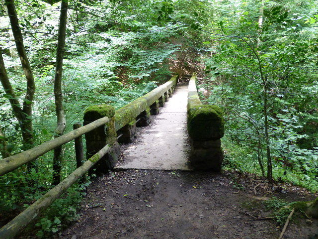 Chapel Bridge in Styal Country Park © Raymond Knapman :: Geograph ...