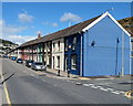 ST0194 : A blue and deep blue corner in Pontygwaith by Jaggery
