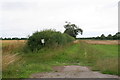 Un-permissive path on East Lound Road