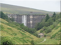 SO2330 : Grwyne Fawr reservoir dam by Gareth James