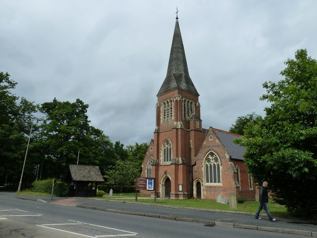 Holy Trinity, Hawley: June 2013 © Basher Eyre cc-by-sa/2.0 :: Geograph ...