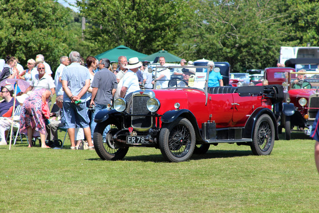 Alvis, Hooe Vintage Car Show © Oast House Archive cc-by-sa/2.0 ...