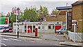 Hampton Wick station, entrance