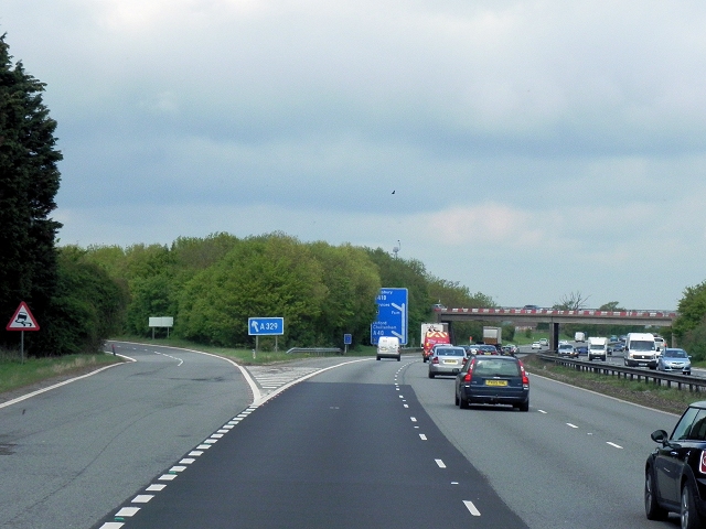 Northbound M40, Exit at Junction 7 © David Dixon :: Geograph Britain ...