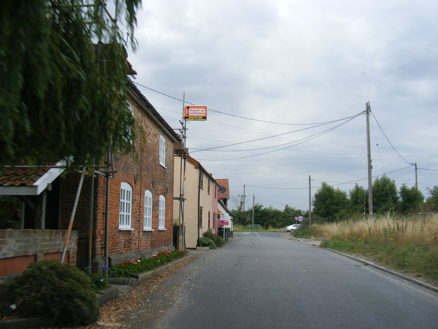 Low Road,  Billingford