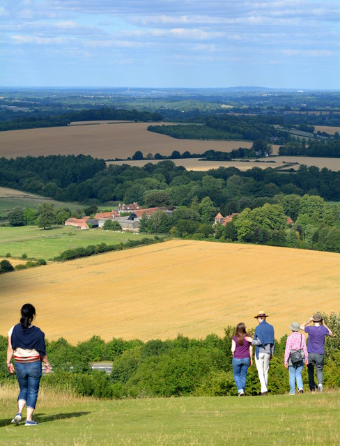 Descending from Beacon Hill, Hampshire