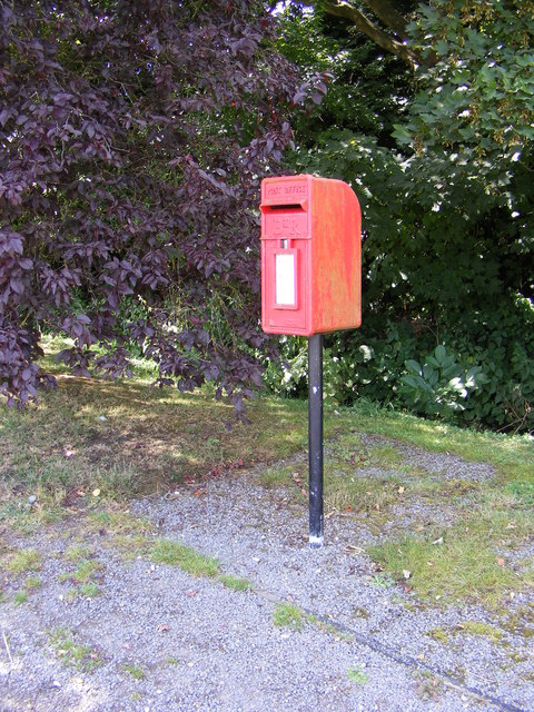 Common Road Postbox