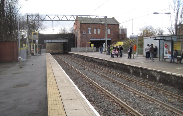 Stretford railway (now Metrolink)... © Nigel Thompson :: Geograph ...