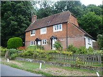 TQ7140 : Capel Cross Cottage, Grovehurst Lane by Marathon