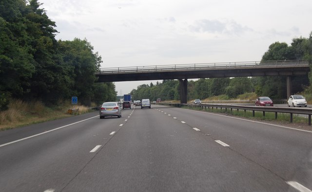 M4 road bridge © Julian P Guffogg cc-by-sa/2.0 :: Geograph Britain and ...