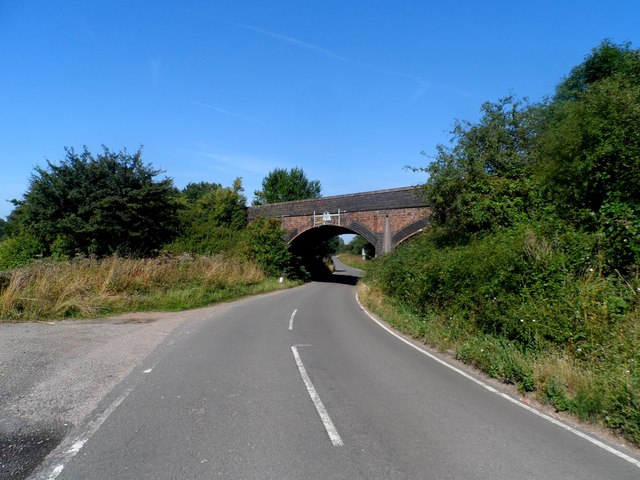 Railway bridge over Verney Road