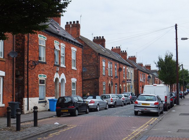 Mayfield Street, Kingston upon Hull © Bernard Sharp :: Geograph Britain ...