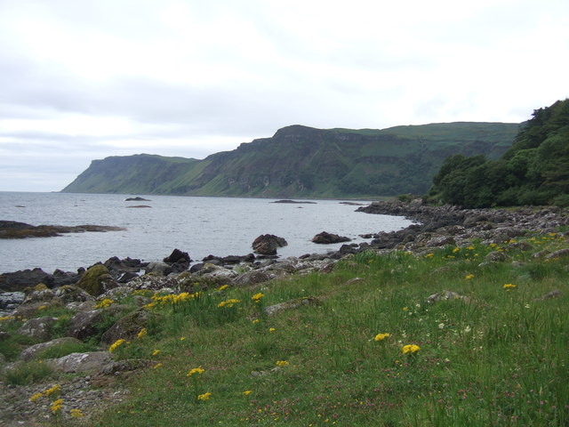 View over Carsaig Bay © Ian Andrews :: Geograph Britain and Ireland