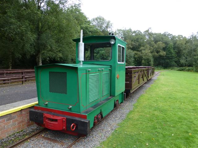 Miniature train, Peatlands Park © Kenneth Allen :: Geograph Ireland