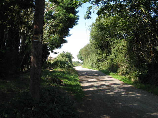 Footpath 147 to Hoe Farm