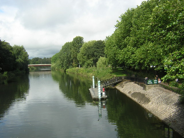 Cardiff: River Taff and waterbus stop © Christopher Hilton cc-by-sa/2.0 ...